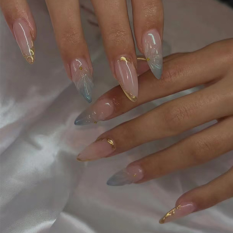 24 قطعة يمكن ارتداؤها اضغط على - مراجعة Nail Art Press On وسعره