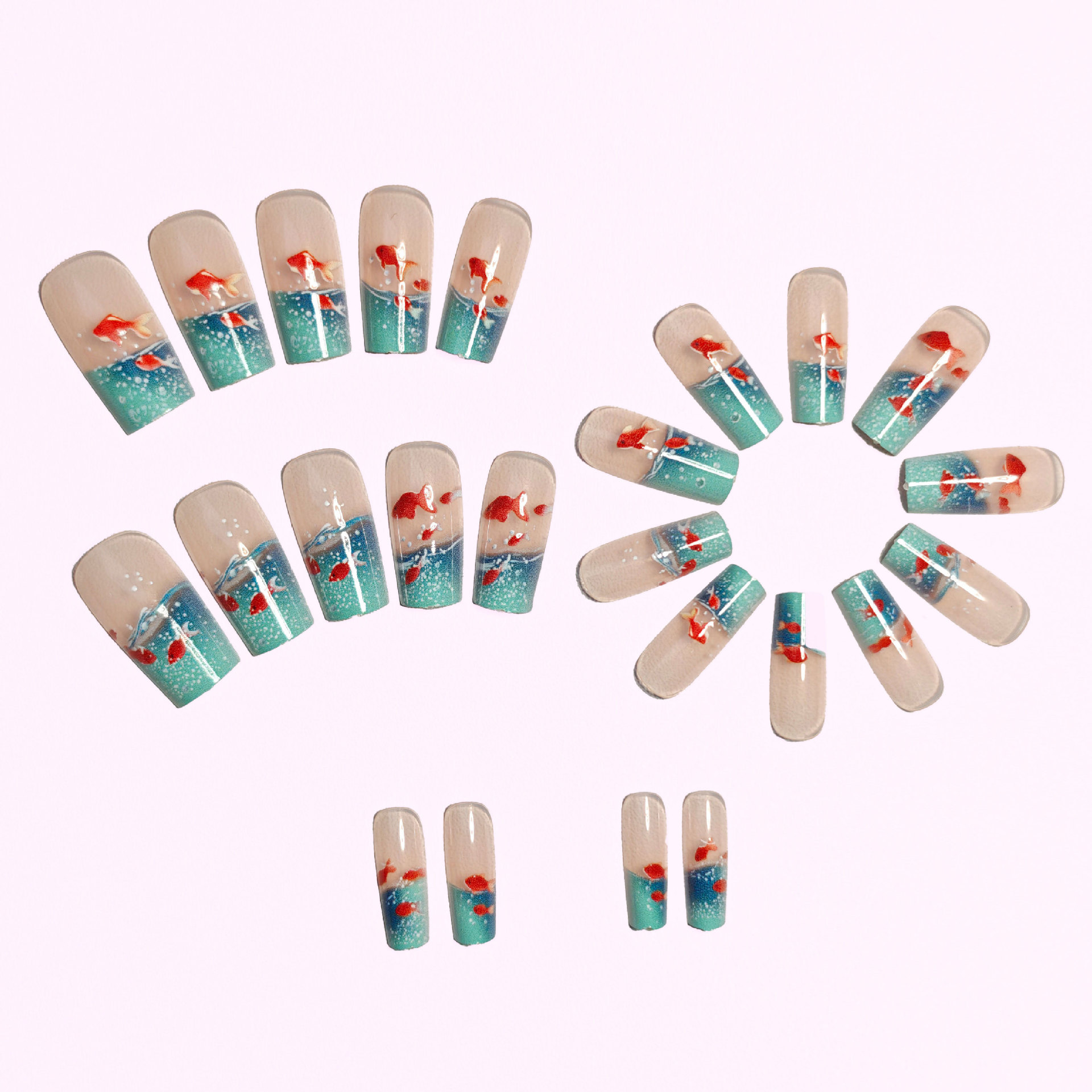 أظافر صناعية متوسطة الطول مربع - مراجعة Nail Art Press On وسعره