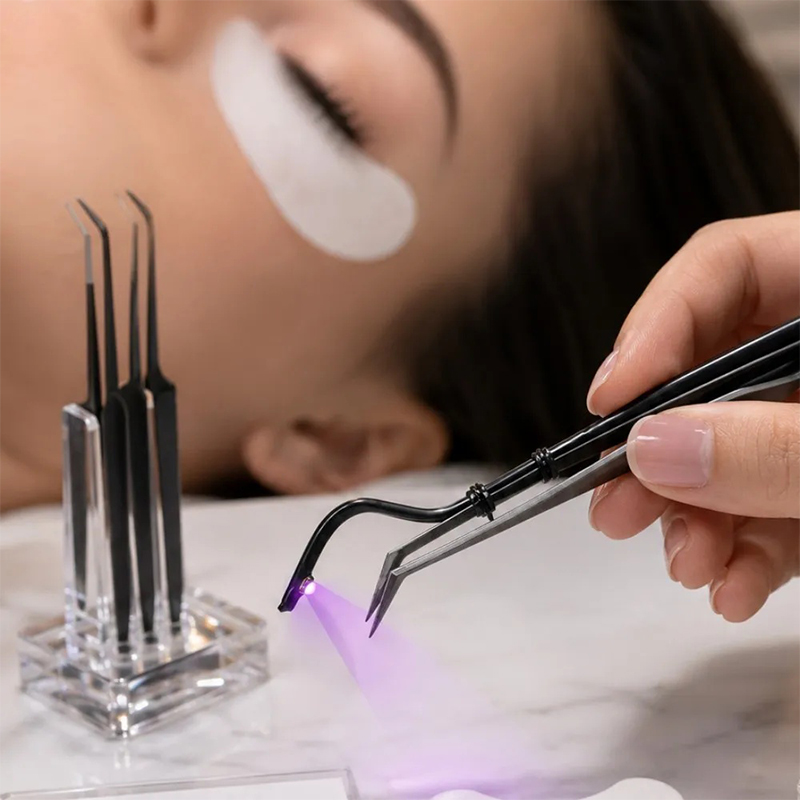 مصباح أشعة فوق البنفسجية صغير  - مراجعة Nail Art Ombre وسعره