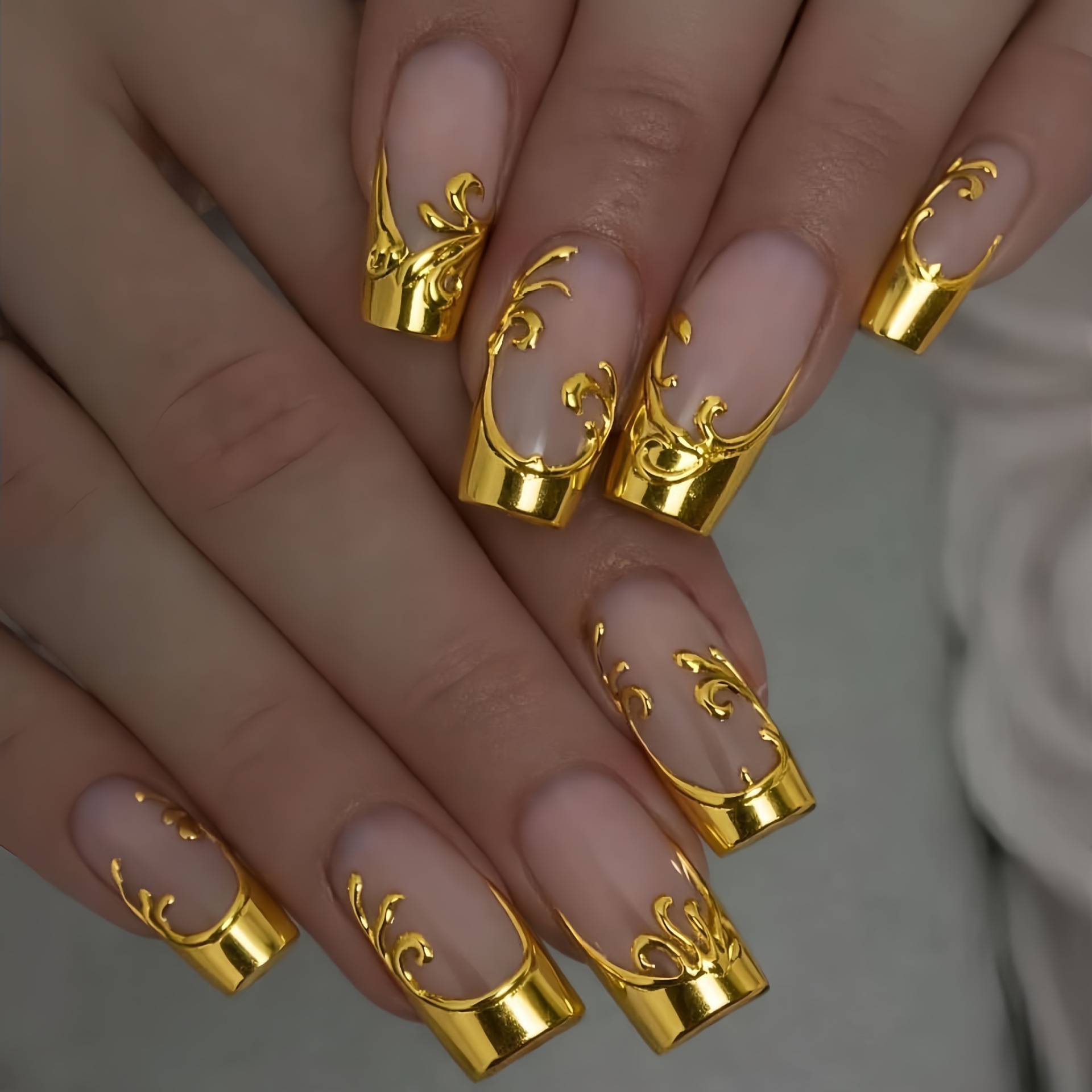 أظافر صناعية متوسطة الطول للنس - مراجعة Nail Art Press On وسعره